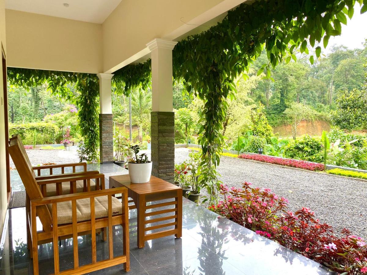 Flower Valley Plantation Homestay Munnar Extérieur photo